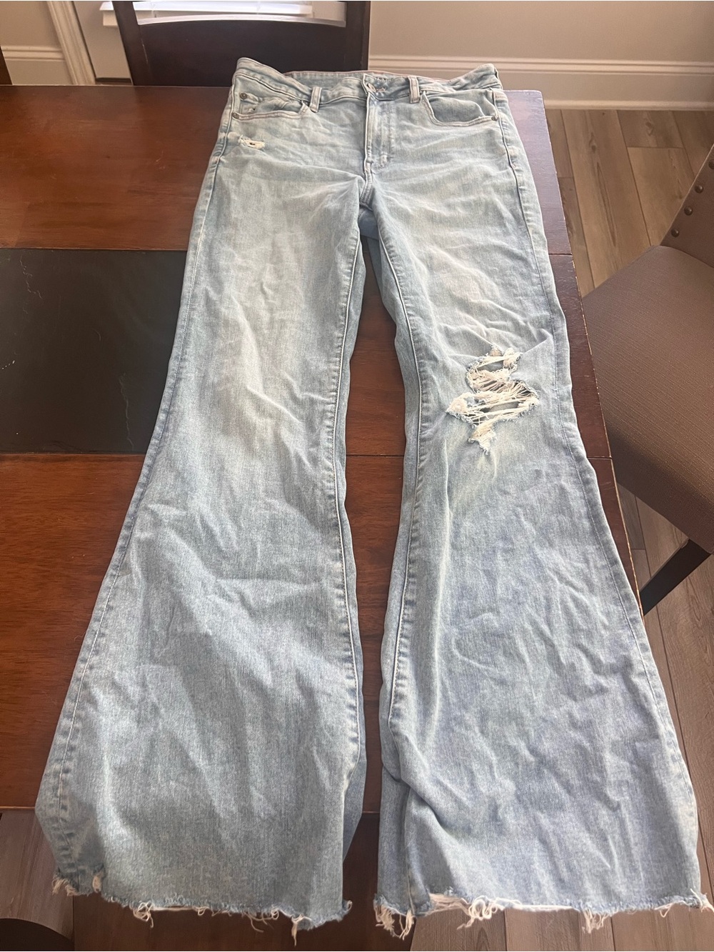 American Eagle Distressed Women's Flared Jeans